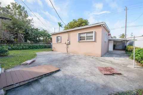 5431 W 2nd Ave, Hialeah, FL 33012 photo 18