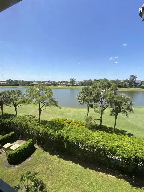 3521 Village Blvd #405, West Palm Beach, FL 33409