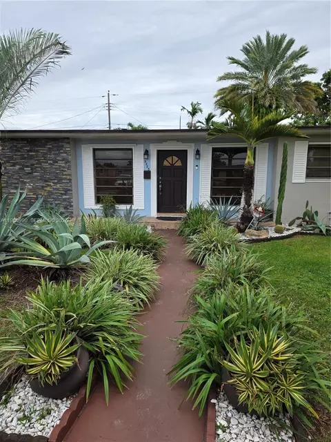 5865 W 13 Ave, Hialeah, FL 33012