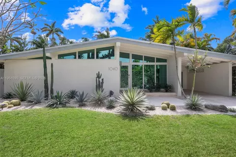 1040 NE 85th St, Miami, FL 33138