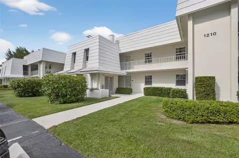 1210 N Sugar Sands Blvd #240, Singer Island, FL 33404
