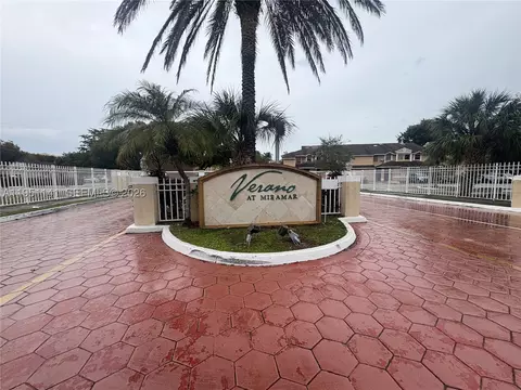 8026 SW 21st Ct #8026, Miramar, FL 33025