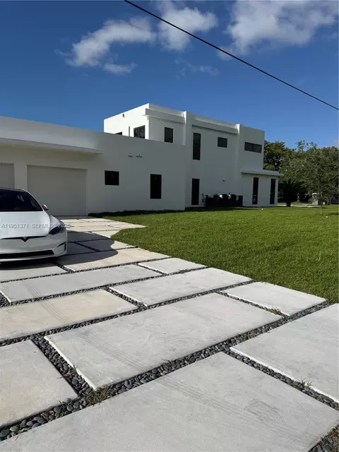 6190 SW 128th St, Pinecrest, FL 33156