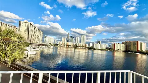 290 174th St #312, Sunny Isles Beach, FL 33160