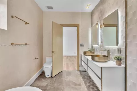 Bath - 9448 Abbott Ave, Surfside, FL 33154 photo 11 of 11