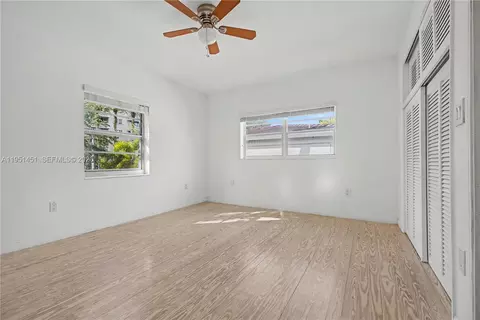 Bedroom - 73 Edgewater Dr #3, Coral Gables, FL 33133 photo 4 of 7