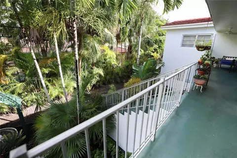 Other - 73 Edgewater Dr #3, Coral Gables, FL 33133 photo 4 of 8