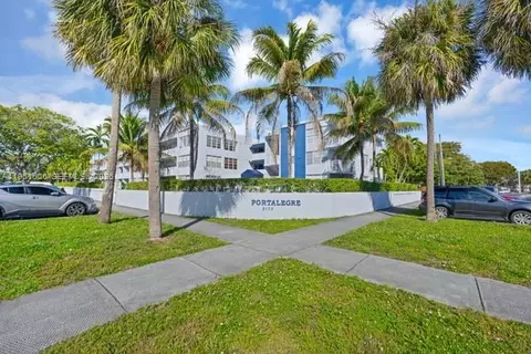 2175 NE 170th St #206, North Miami Beach, FL 33162