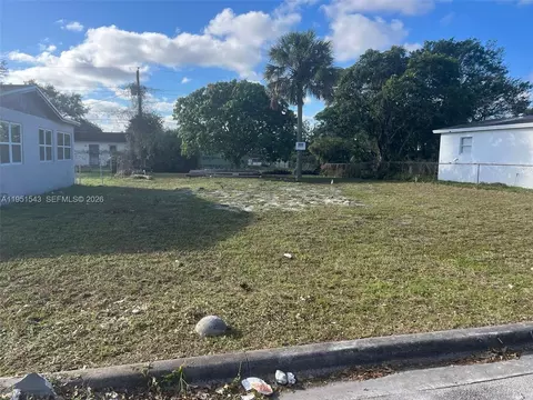 3046 NW 8th Pl, Fort Lauderdale, FL 33311