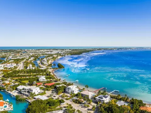 View/Area - 83 Tingler Ln, Marathon, FL 33050 photo 8 of 10