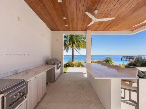 Kitchen - 83 Tingler Ln, Marathon, FL 33050 photo 5 of 5