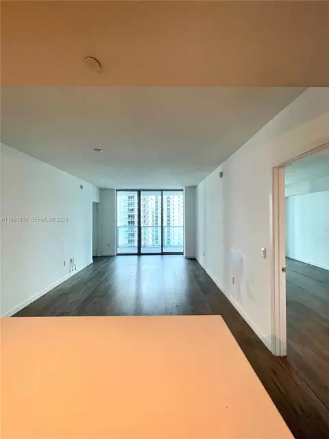 1100 S Miami Ave #2111, Miami, FL 33130