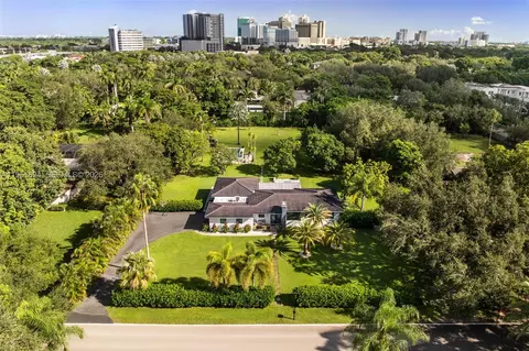 07325 SW 102nd St, Pinecrest, FL 33156