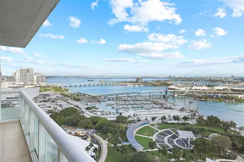 50 Biscayne Blvd #3102, Miami, FL 33132