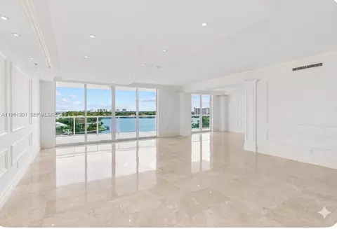 20201 E Country Club Dr #608, Aventura, FL 33180