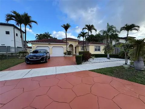 14241 SW 36th St, Miami, FL 33175