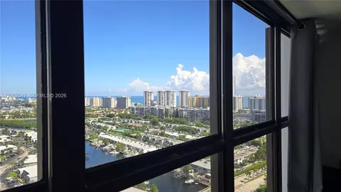 2500 Parkview Dr #2312, Hallandale Beach, FL 33009
