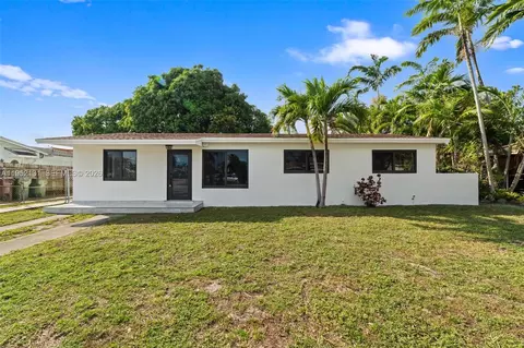 6950 W 10th Ave, Hialeah, FL 33014