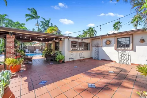 Exterior - 1300 W 77th St, Hialeah, FL 33014 photo 5 of 5