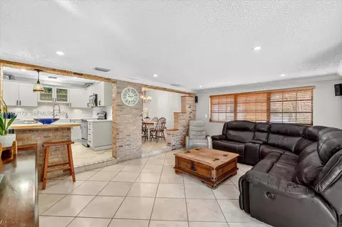 Other - 1300 W 77th St, Hialeah, FL 33014 photo 6 of 11