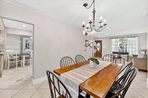 Dining - 1300 W 77th St, Hialeah, FL 33014 photo 3 of 3