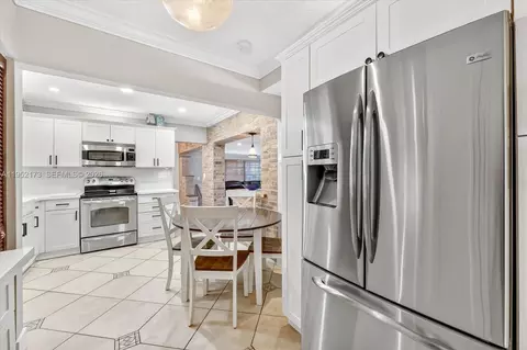 Kitchen - 1300 W 77th St, Hialeah, FL 33014 photo 3 of 4