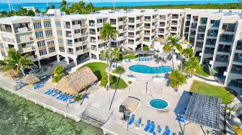 79901 Overseas Higway #204, Islamorada, FL 33036