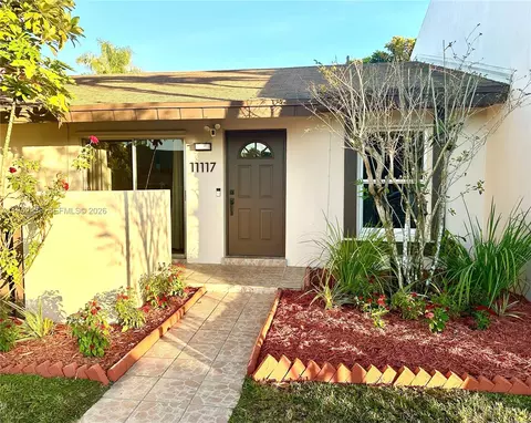 11117 SW 122nd Ct, Miami, FL 33186