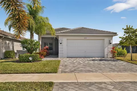 13515 SW River Rock Rd, Port Saint Lucie, FL 34987