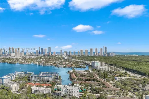 16385 Biscayne Blvd #3217, North Miami Beach, FL 33160