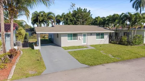 5402 NW 25th Ter, Tamarac, FL 33309