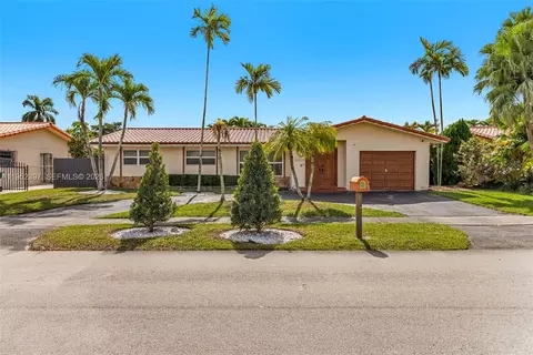13210 SW 21st St, Miami, FL 33175