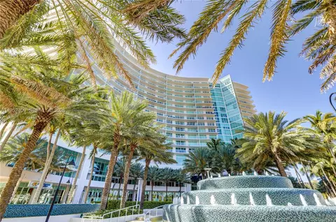 1 N Ocean Blvd #806, Pompano Beach, FL 33062