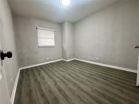 Bedroom - 529 SW 3rd St, Miami, FL 33130 photo 1 of 3