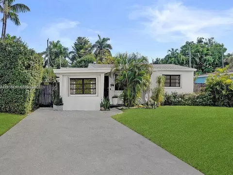 1105 N 31st Ct, Hollywood, FL 33021