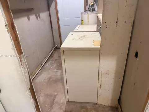 1870 NE 154th Ter, North Miami Beach, FL 33162 photo 20