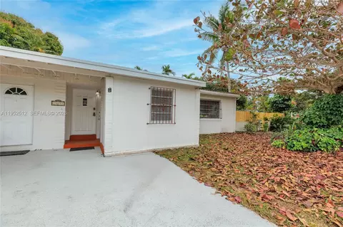 14601 NW 10th Ave, Miami, FL 33168