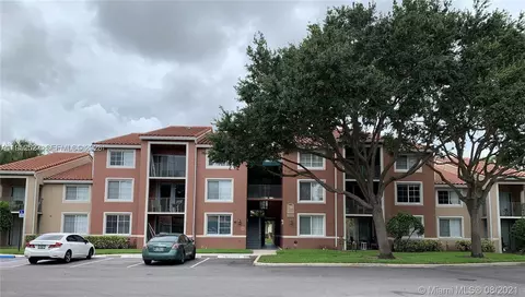 7816 Sonoma Springs Cir #104, Lake Worth, FL 33463