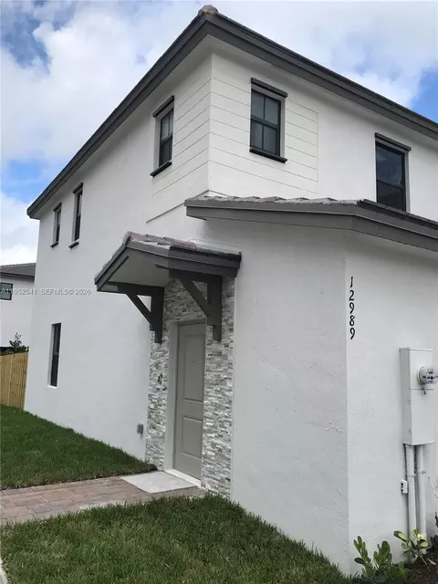12989 SW 233rd Ter #12989, Princeton, FL 33032