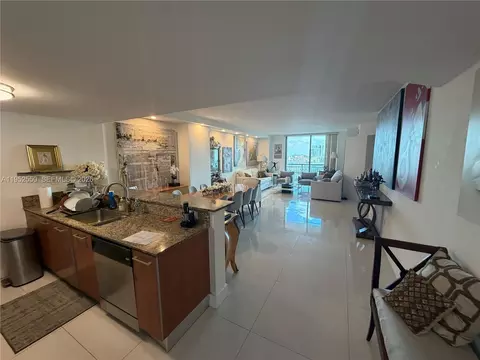 9066 SW 73rd Ct #1105, Miami, FL 33156