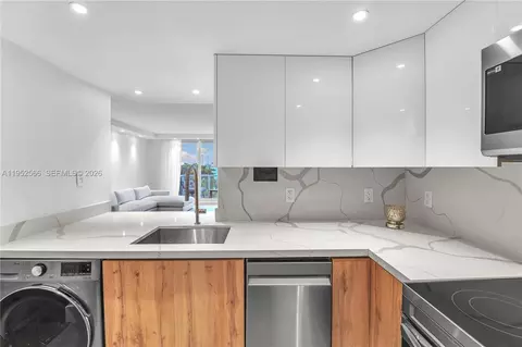 1000 West Ave #408, Miami Beach, FL 33139