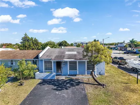 11405 SW 148th Ter, Miami, FL 33176