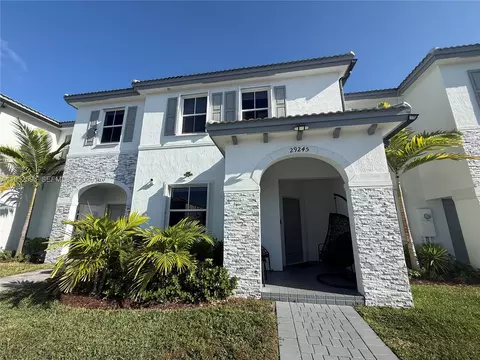 29245 SW 162nd Ct, Homestead, FL 33033