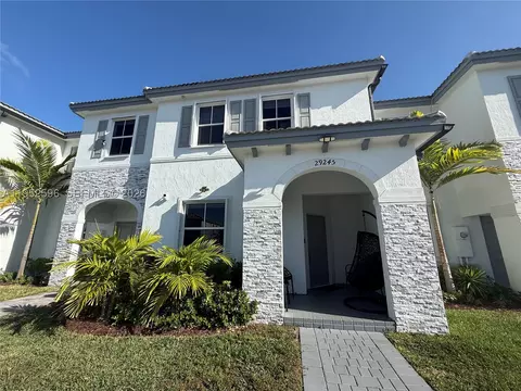 29245 SW 162nd Ct, Homestead, FL 33033