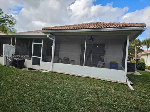 Exterior - 6785 SE Warwick Ln, Stuart, FL 34997 photo 8 of 9