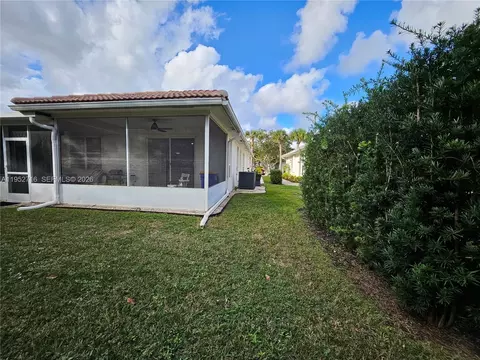 Exterior - 6785 SE Warwick Ln, Stuart, FL 34997 photo 7 of 9