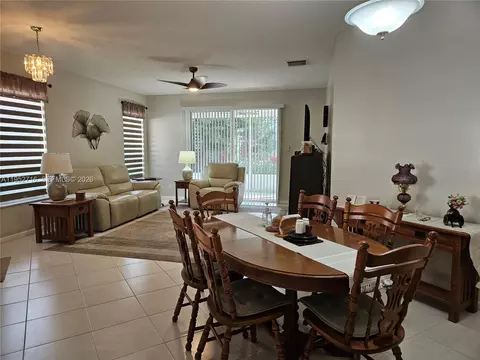 Dining - 6785 SE Warwick Ln, Stuart, FL 34997 photo 3 of 4