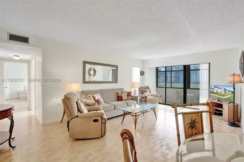 3652 Alder Dr #G1, West Palm Beach, FL 33417