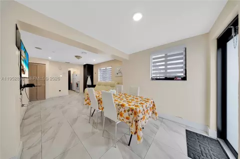 Dining - 458 E 20th St, Hialeah, FL 33013 photo 2 of 2