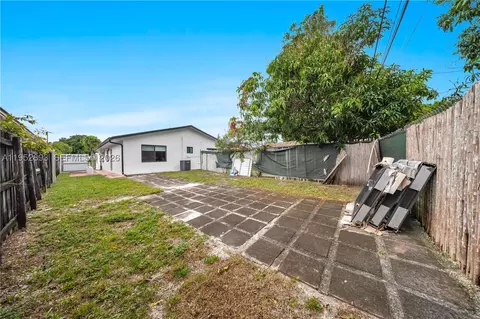 Exterior - 458 E 20th St, Hialeah, FL 33013 photo 5 of 7
